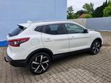 Nissan Qashqai 1.6 DIG-T Tekna - Nissan mit Benzin-Antrieb: Limousine