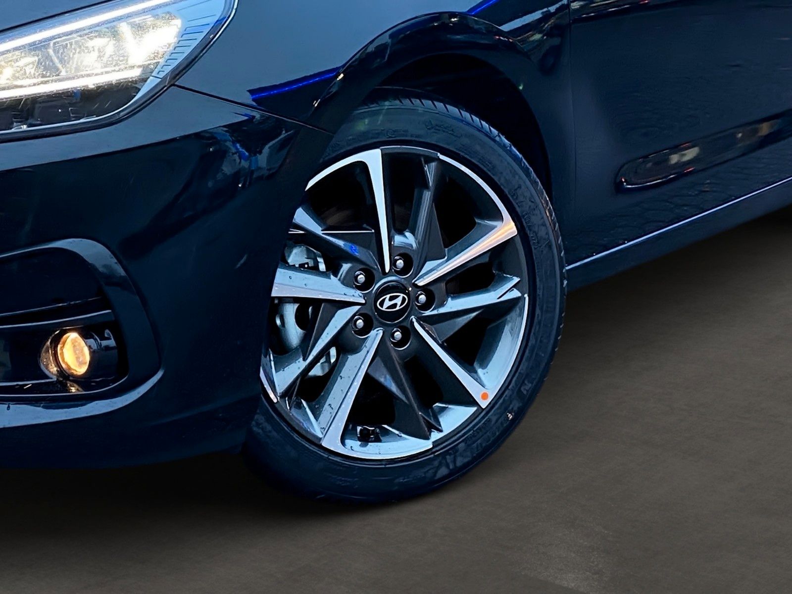 Fahrzeugabbildung Hyundai i30 Kombi Advantage