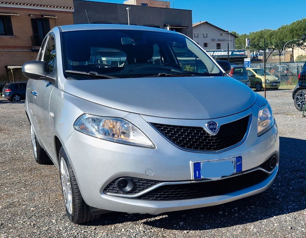 Image of Lancia Ypsilon