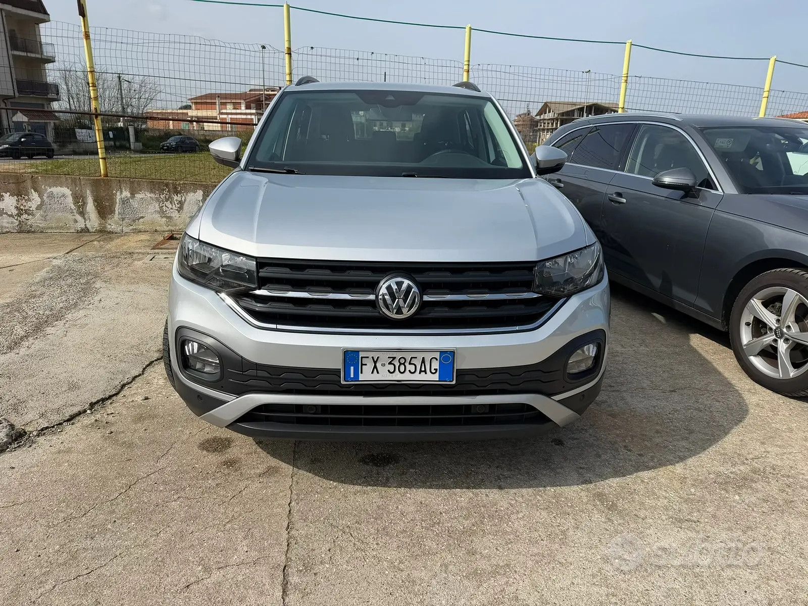 VW Volkswagen t-cross