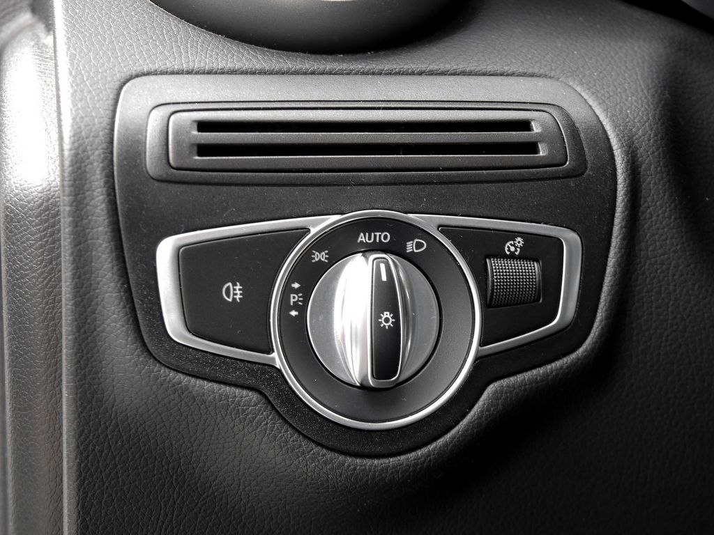 Mercedes-Benz GLC 220 d 4M |AMG|KEYL|NAVI|MBeam|AHK|360°|MBUX