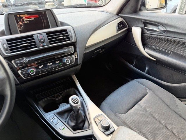 Fahrzeugabbildung BMW 118d xDrive Advantage 150PS LED/PDC/SHZ!