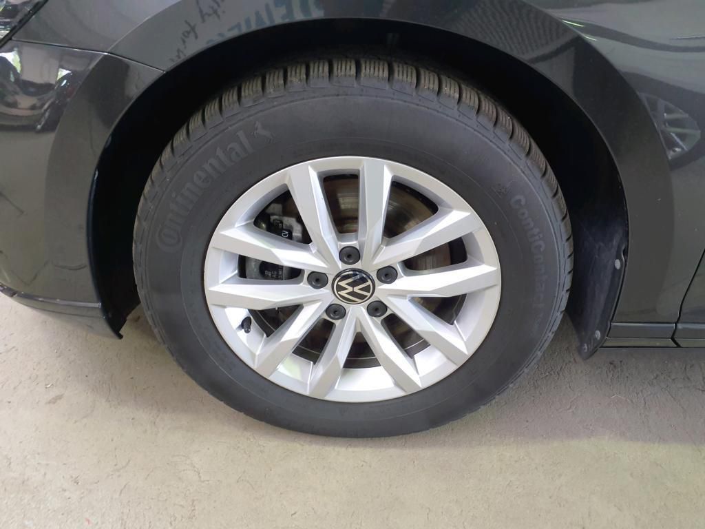 Volkswagen Passat Variant Business 1.5 TSI DSG AHK*RFK*PDC