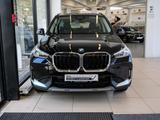 BMW X1 sDrive18d Aut Nav LED Parkass+PDC+RFK Shz - BMW X1 aus 2025