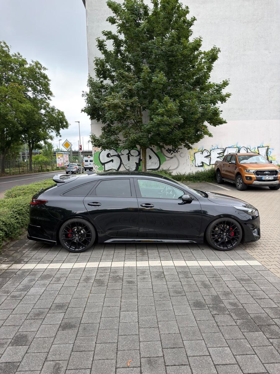 Kia ProCeed 1.6 T-GDI GT - Facelift - Bastuck AGA
