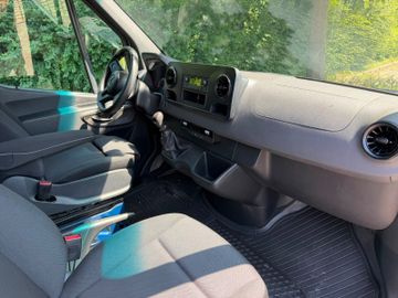 Mercedes Sprinter - 12