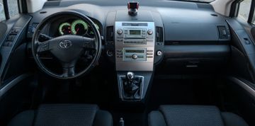 Fahrzeugabbildung Toyota Corolla Verso 2.2 D-CAT 7-SITZER|KLIMA|TEMPOM.