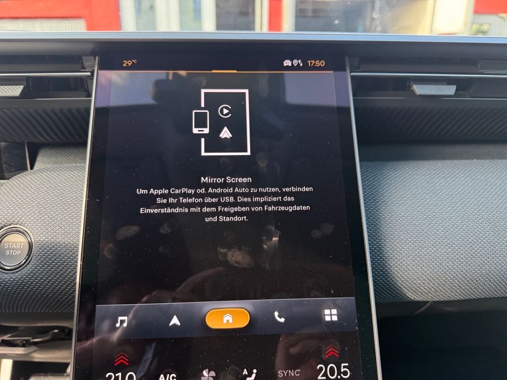 Fahrzeugabbildung Citroën e-C5 Aircross 210 Komfort-Range MAX *Schiebedach