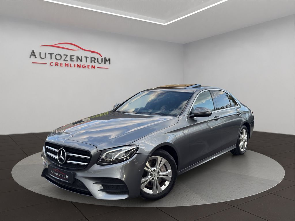 Image of Mercedes-Benz E 220