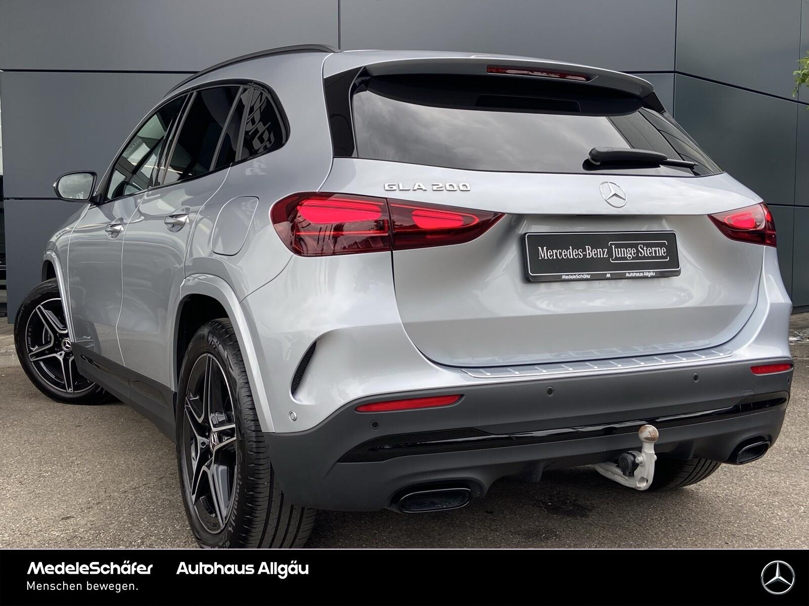 Mercedes-Benz GLA AMG Night AHK Keyless Distro Pano 360°, миниатюра 7