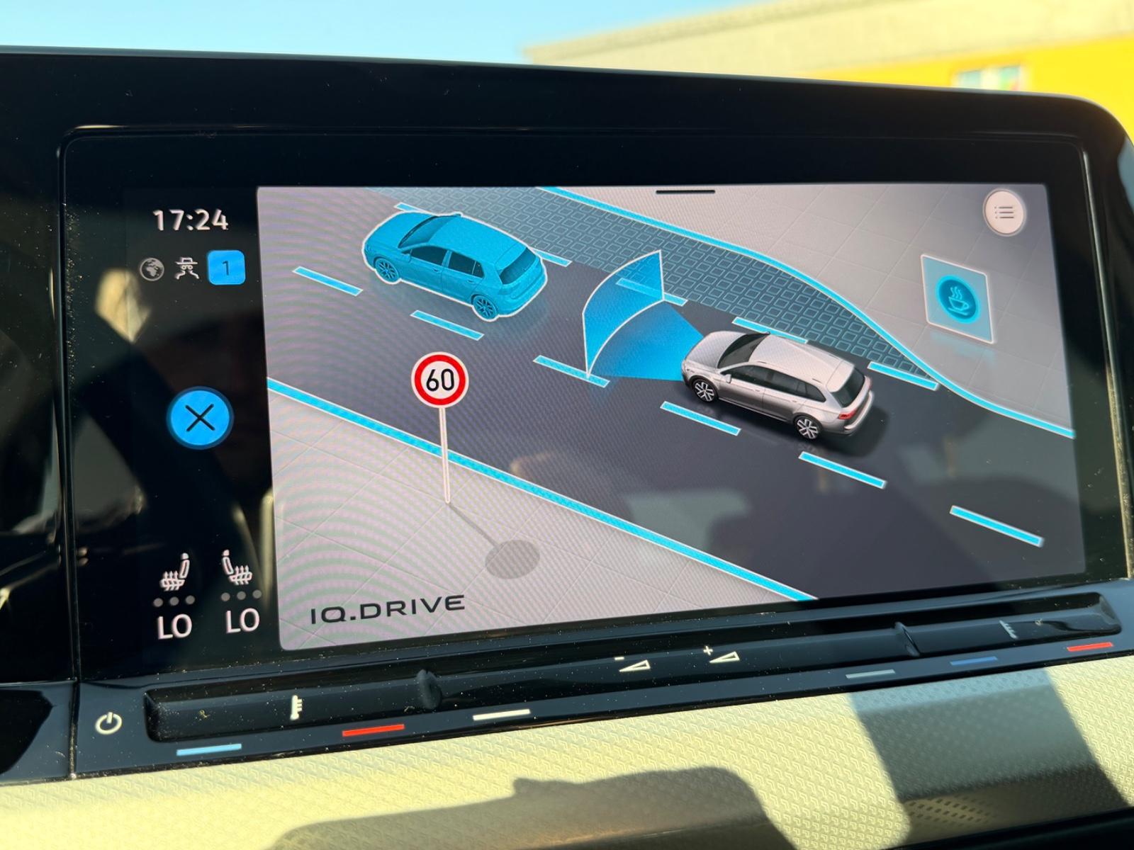 Volkswagen Golf VIII Variant Move AAC GZJR NAVI SHZ LED, миниатюра 15