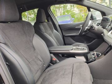 BMW 223d xDrive Active Tourer M Sportpaket Head-Up