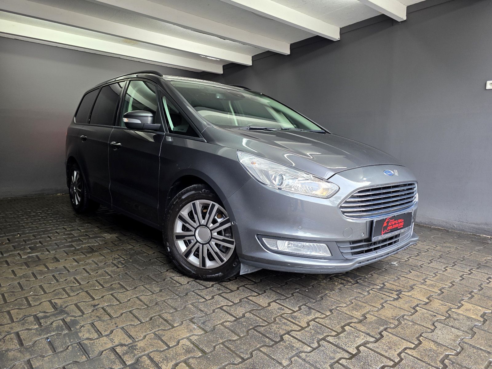 Ford Galaxy 2.0 ECOBLUE, 7 SITZER, AUTOM., NAVI, PDC imagem 3