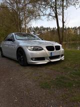 BMW E92 320i Coupé - BMW 320: E92