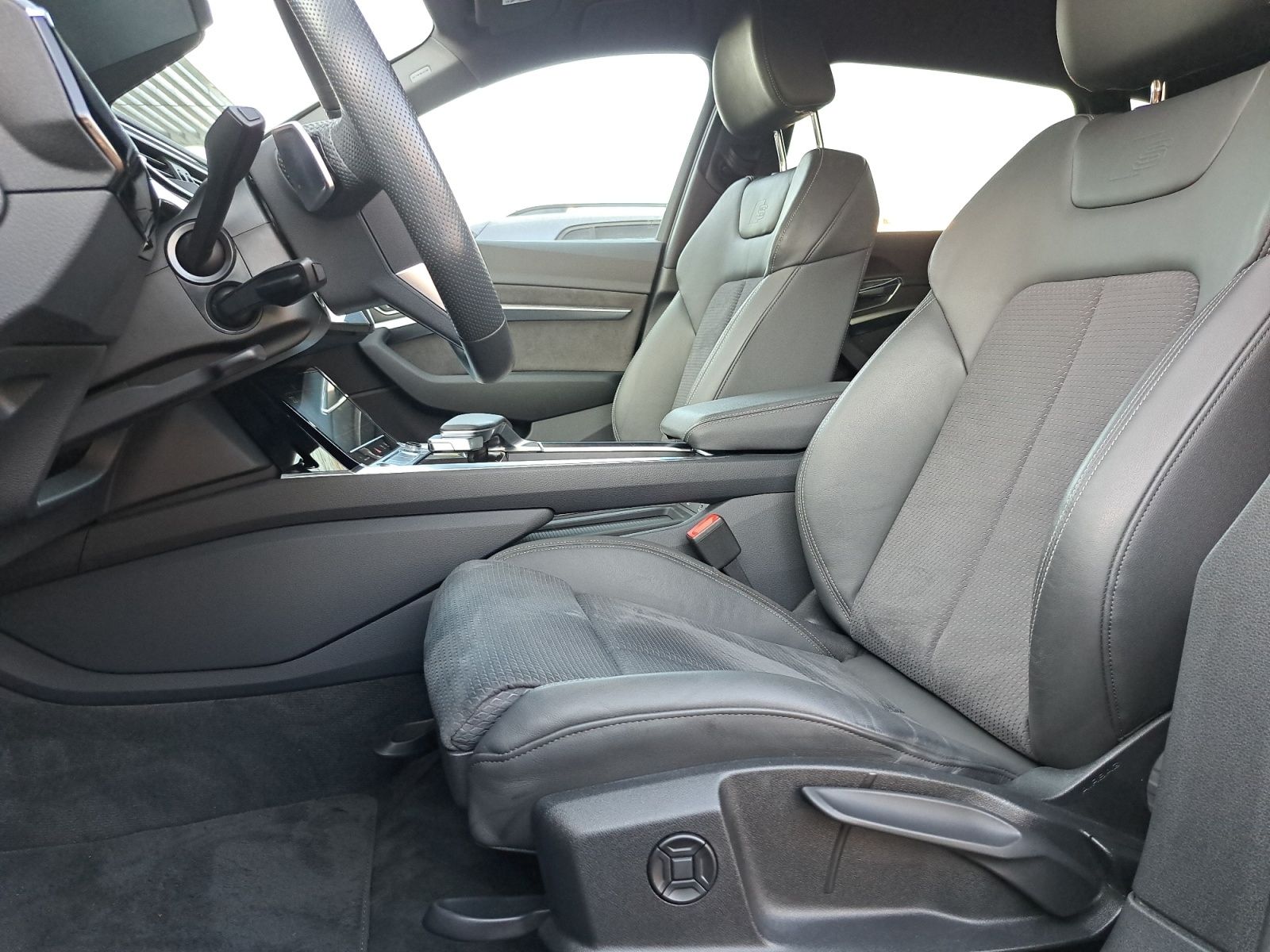 Audi e-tron - Bild 17