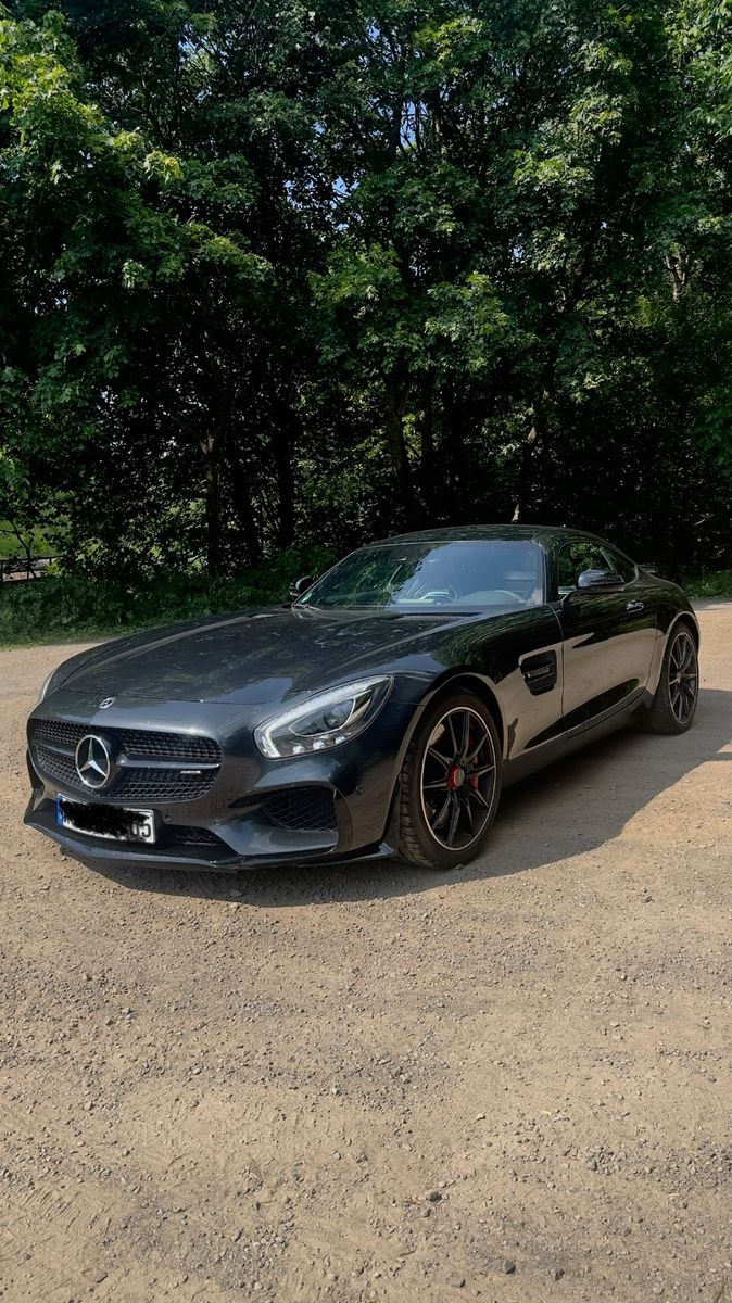 MERCEDES-BENZ AMG GT S Coupé- Aero Paket, Pano,Sportsitze 
