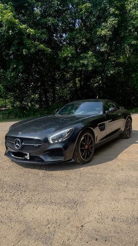 MERCEDES-BENZ AMG GT S Coupé- Aero Paket, Pano,Sportsitze 