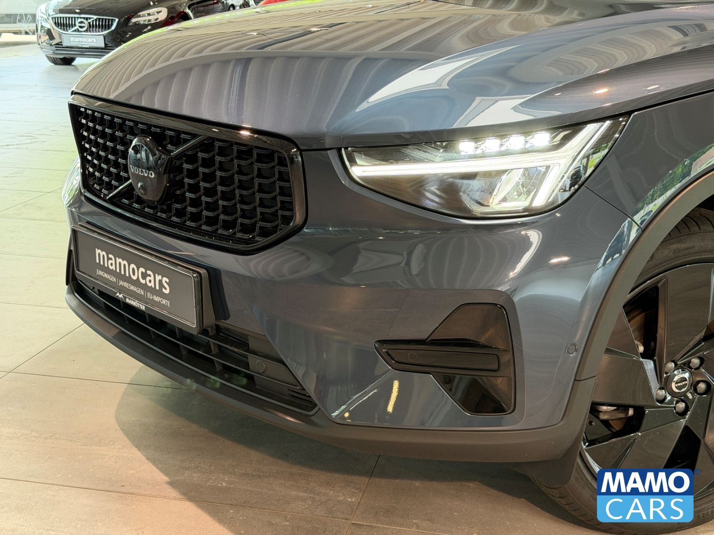 Volvo XC40 B4 Plus Black Edition ACC/BLIS/360°/H&K/STH foto 8