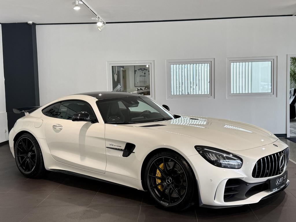 Mercedes-Benz AMG GT R