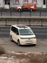 Volkswagen T7 Multivan 2.0 TDI SCR DSG Überhang Life Life - VW T7 Multivan Gebrauchtwagen in Leipzig
