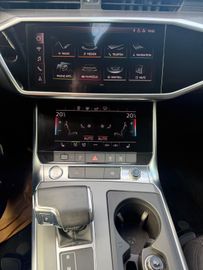 Audi A6 - 8