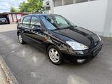 Ford Focus 1.8 Ambiente TÜV NEU - gebrauchte Ford Focus aus dem Jahr 2002