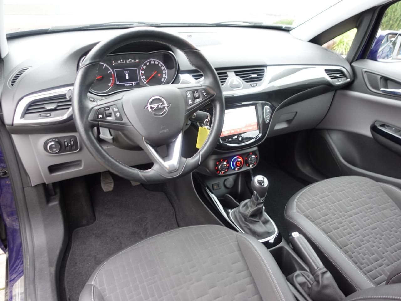 Fahrzeugabbildung Opel Corsa E 1,0 Innovation ecoFlex