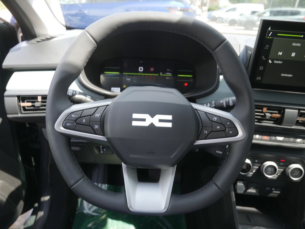Fahrzeugabbildung Dacia Sandero Stepway Extreme TCe 110 NAVI LED 360°