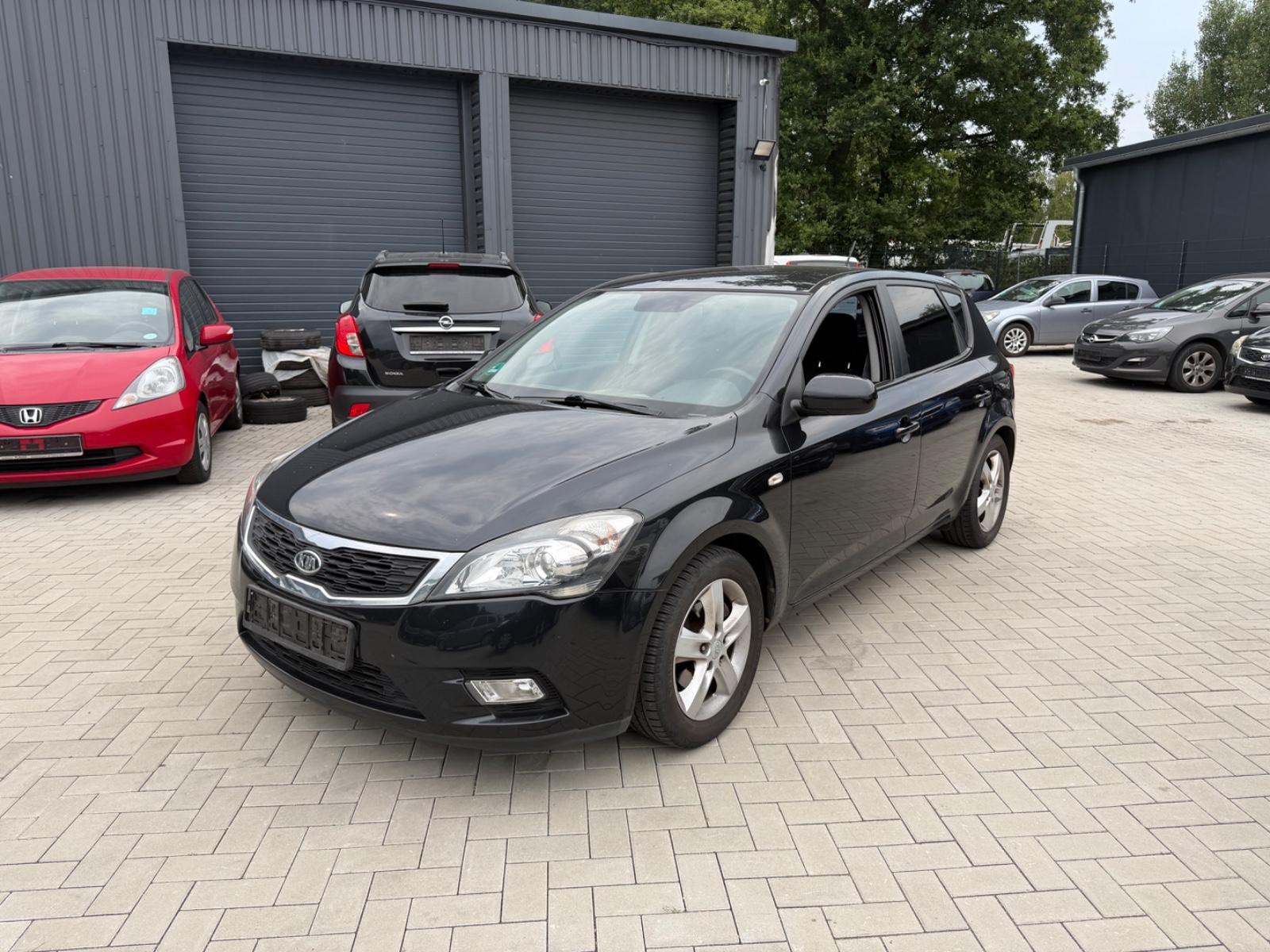 Kia ANDERE Ceed Vision 1.4