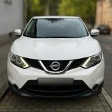 Nissan Qashqai 1.2 DIG-T Acenta PDC|Scheckheft| Tempo - Nissan Qashqai mit Benzin-Antrieb: Limousine