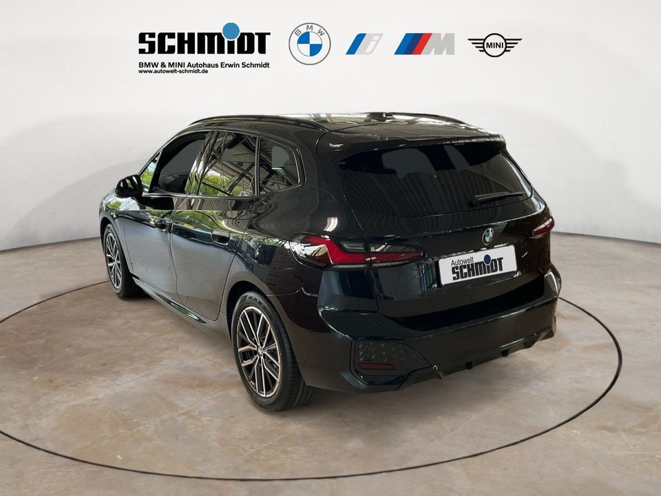 BMW 220 Active Tourer - Bild 3