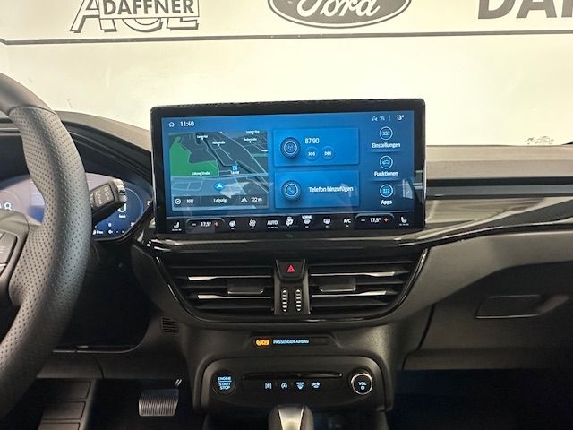 Fahrzeugabbildung Ford Focus ST-Line X B&O 18'' LED ACC Kamera Ergo NEU