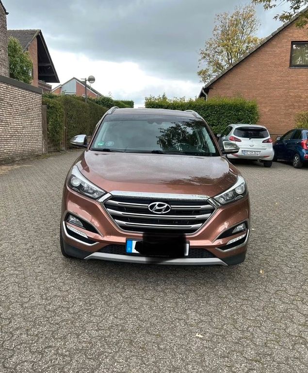 Image of Hyundai TUCSON