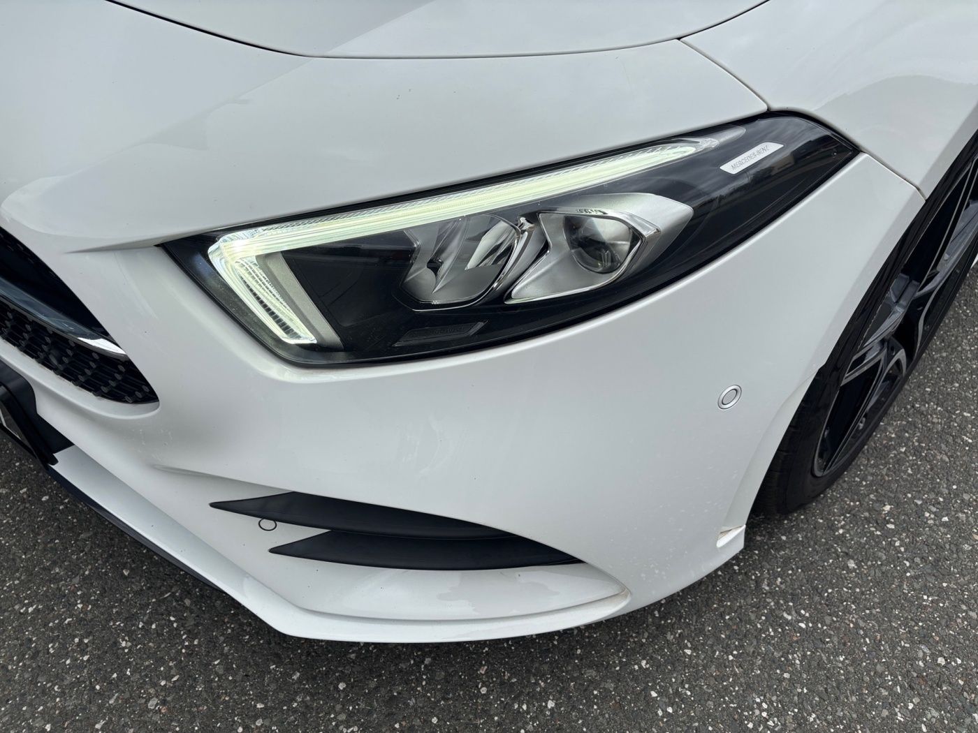 Mercedes-Benz A 200 AMG+NIGHT+PANO+AMBIENTE+LED+FLA+SPIEGEL-P. imagem 3