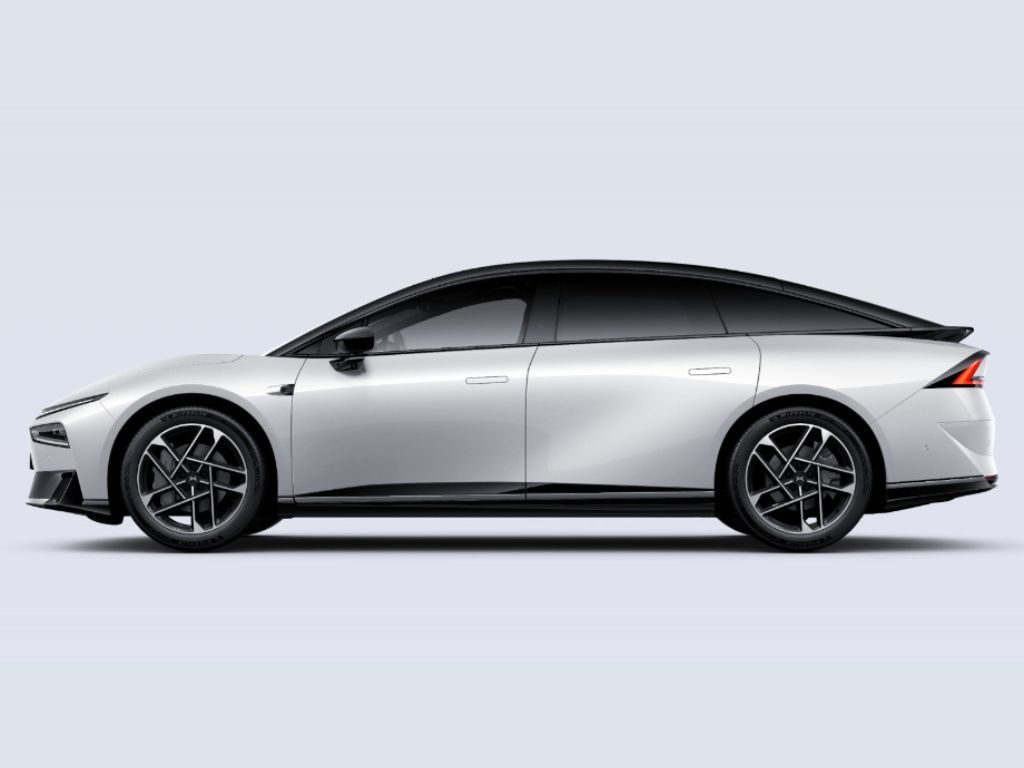 XPENG P7
