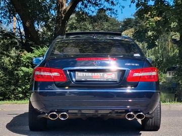 Mercedes E 350 - 7