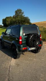 Suzuki Jimny 1.5 DDiS 4WD Comfort Ranger LED  - Suzuki Jimny mit Diesel-Antrieb: 1.5
