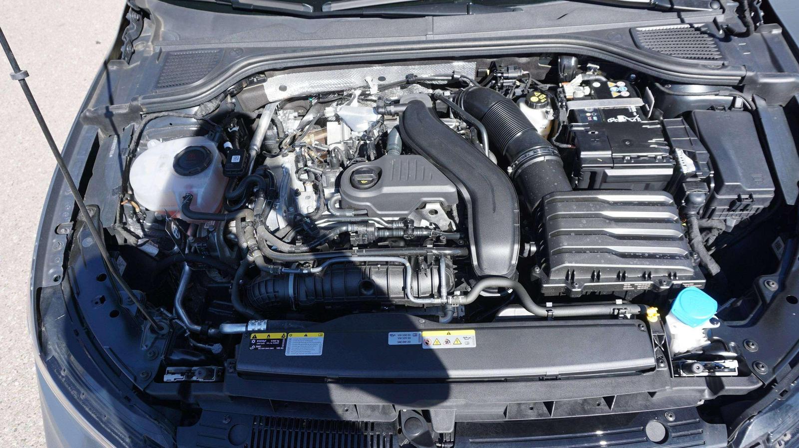 Volkswagen Golf 1.5 eTSI OPF DSG Life Sitzheizung, миниатюра 24