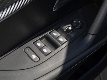 Peugeot 2008 - 6