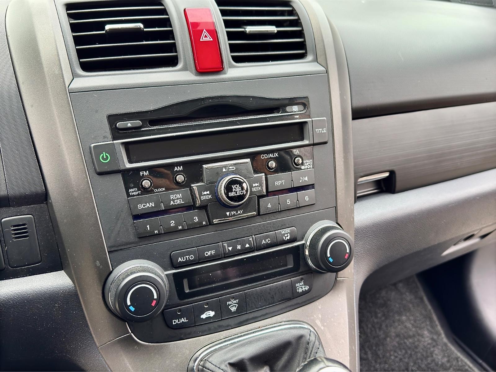 HONDA CR-V 2.2 i-DTEC 150ch 4X4 - CUIR - CHAUFFAGE AUXILIAIRE - SIÈGES CHAUFFANTS - ATTELAGE - CLIM BIZONE
