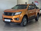 Nissan Navara NP300 Tekna Double Cab S-Dach/360°/Xenon - Nissan Navara: Automatik