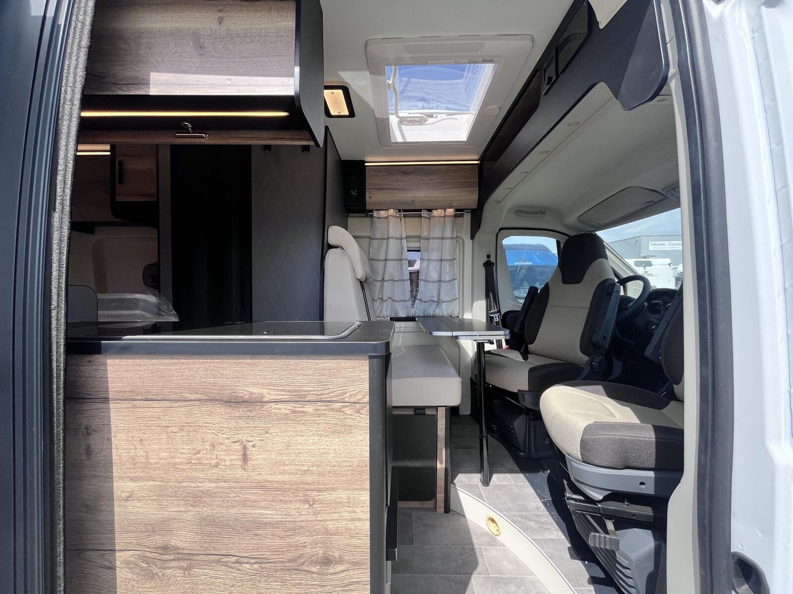 Fahrzeugabbildung XGO X-VAN 8