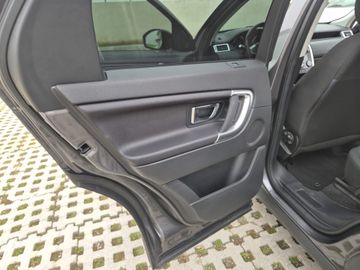 Land-Rover Discovery Sport - 5