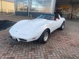 Corvette C3 sehr schöne C3 wenig Meilen und 2 Vorbesitzer - Oldtimer: Schöne