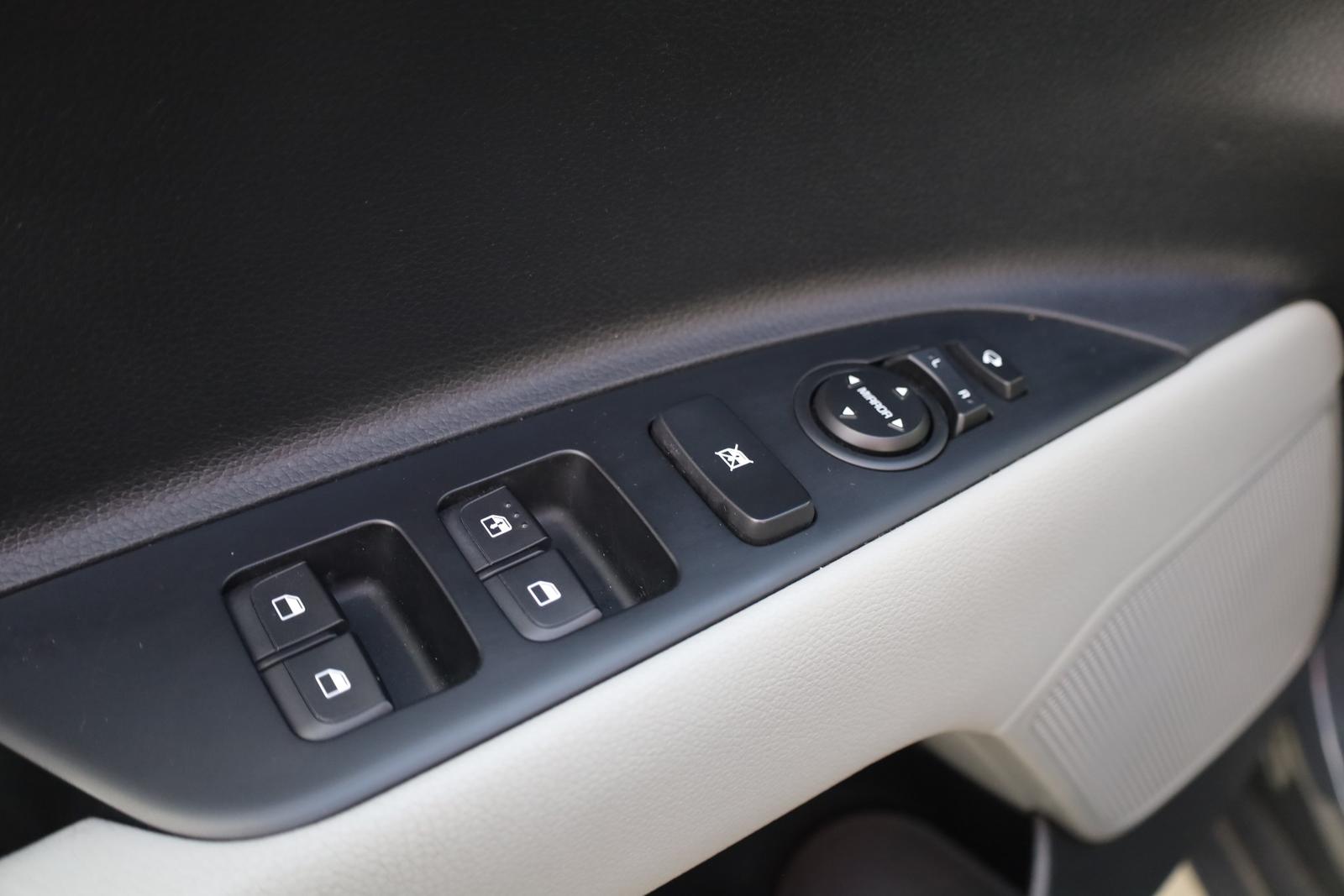 Kia Stonic 1.0 T-GDI Spirit LED Navi AHK Sitzheizung, миниатюра 30