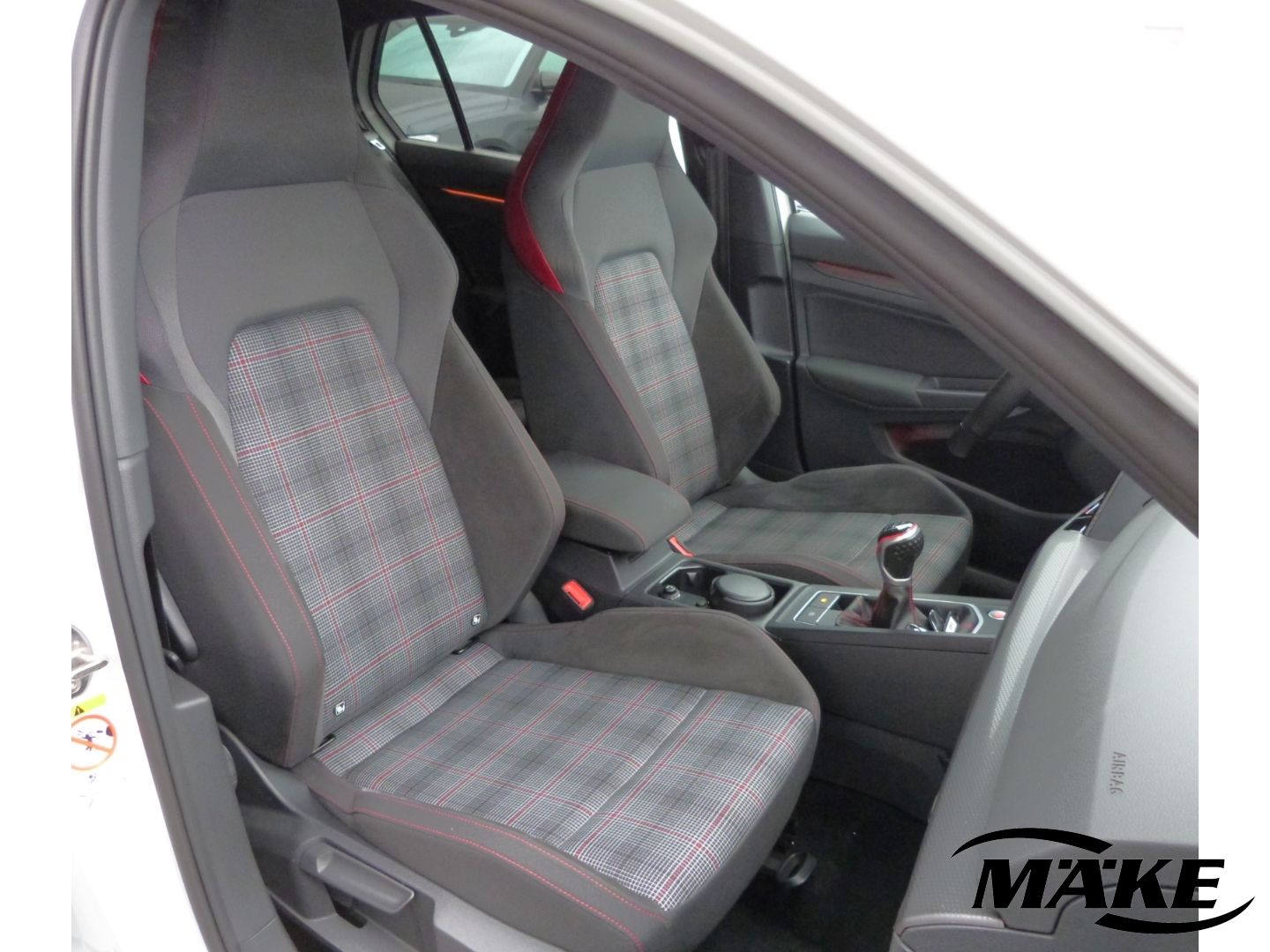 Golf 2.0 TSI GTI, DCC, Matrix-LED, ACC, Navi, SH