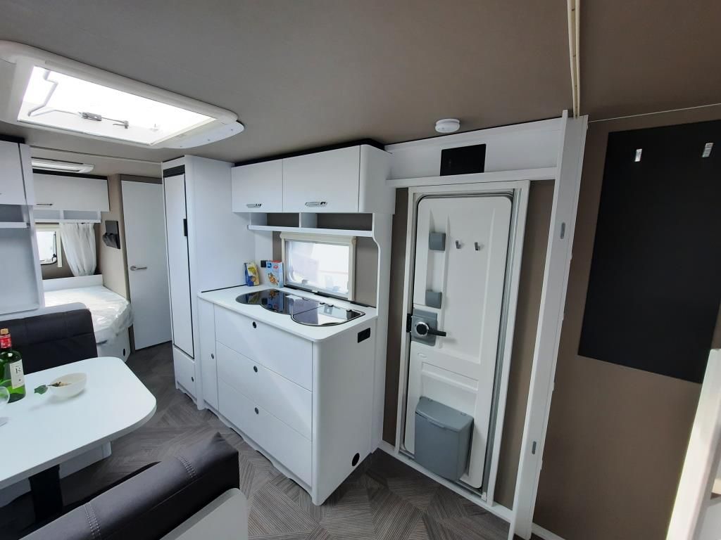 Fahrzeugabbildung Dethleffs c' go 565 FMK Verfüg./Sparen Sie 4.148,- €