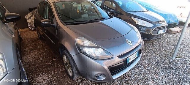 Renault Clio 1.2 16V 5 porte Dynamique neopatent