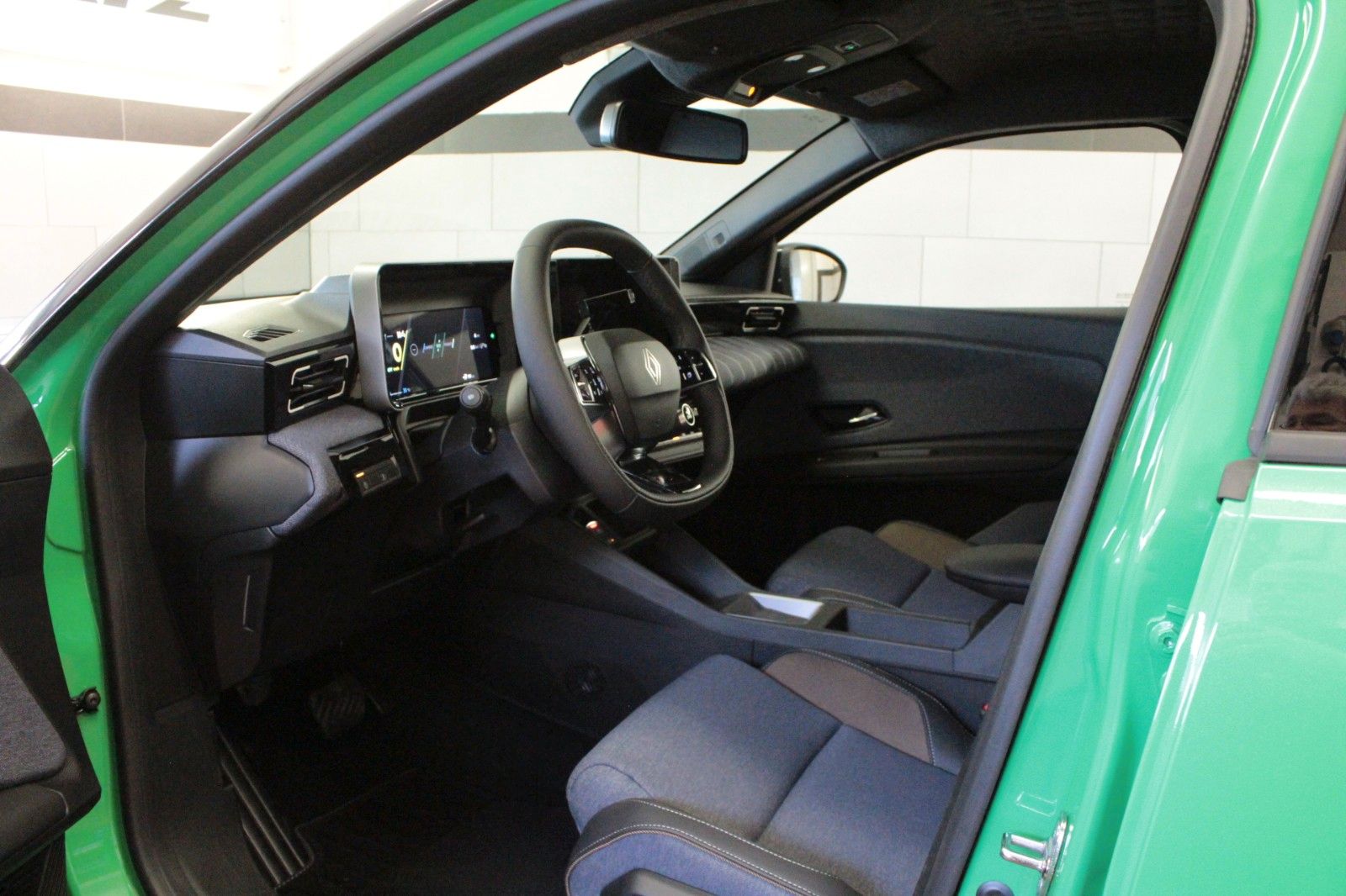 Fahrzeugabbildung Renault R 5  E-Tech Techno 120 Urban Range *Winterpaket*
