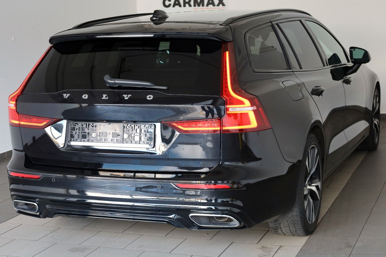 Fahrzeugabbildung Volvo V60 R Design,Leder,Sportsitz,Navi,LED,Memory,AHK